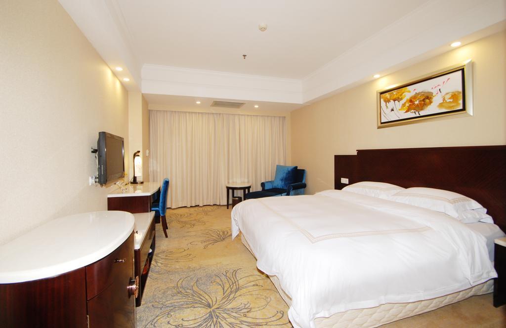 גואנגג'ואו Overseas Chinese Friendship Hotel מראה חיצוני תמונה