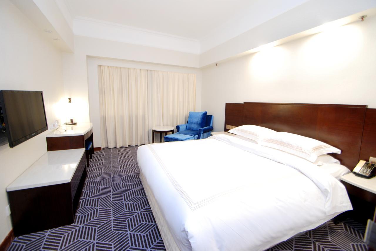 גואנגג'ואו Overseas Chinese Friendship Hotel מראה חיצוני תמונה